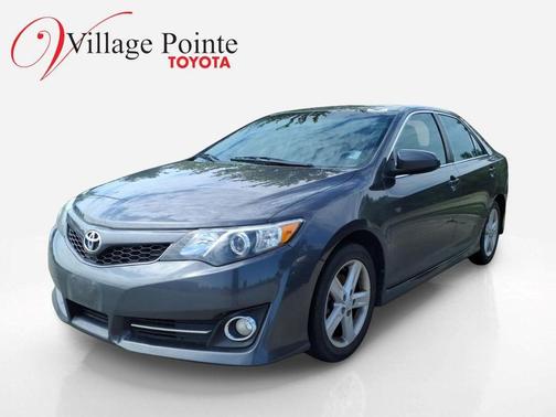Magnetic Gray Metallic 2014 Toyota Camry L