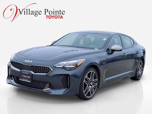 Ascot Green 2022 Kia Stinger GT1