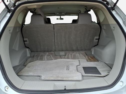 Brilliant Silver 2012 Nissan Rogue S