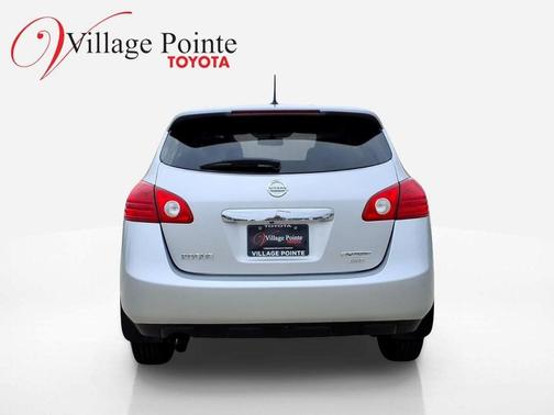 Brilliant Silver 2012 Nissan Rogue S