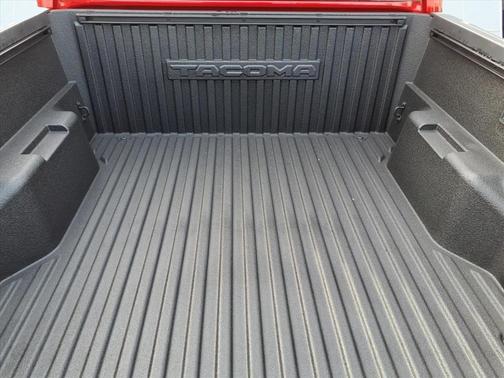 2026 Toyota Tacoma Hybrid TRD Off Road