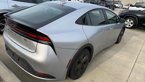 2025 Toyota Prius LE