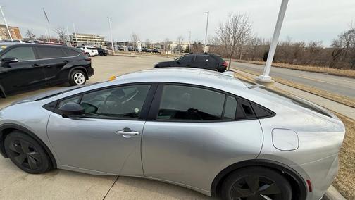 2025 Toyota Prius LE