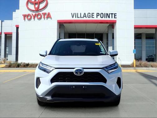 2024 Toyota RAV4 Hybrid LE