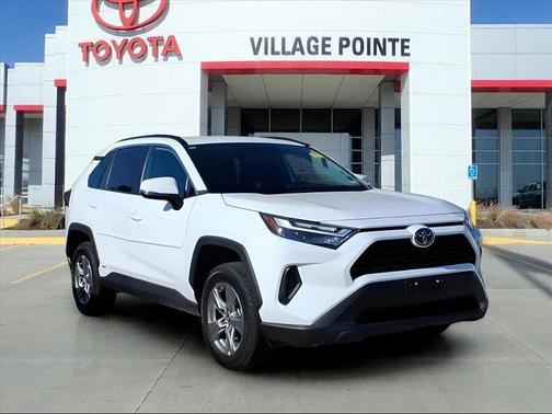 2024 Toyota RAV4 Hybrid LE