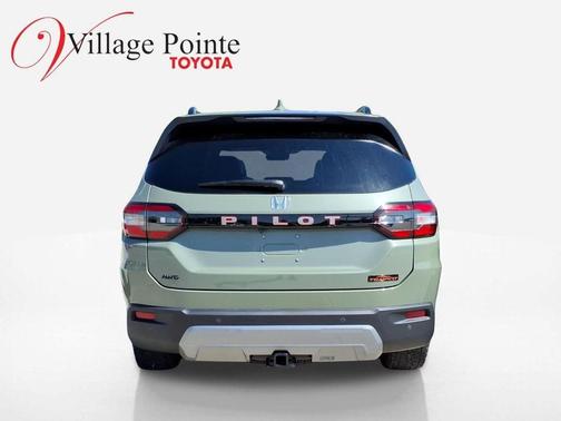 Ash Green Metallic 2026 Honda Pilot TrailSport