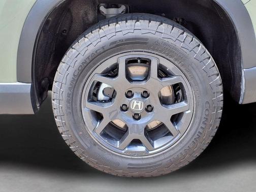 Ash Green Metallic 2026 Honda Pilot TrailSport