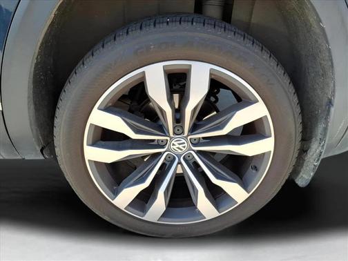 2020 Volkswagen Atlas 3.6L SEL Premium