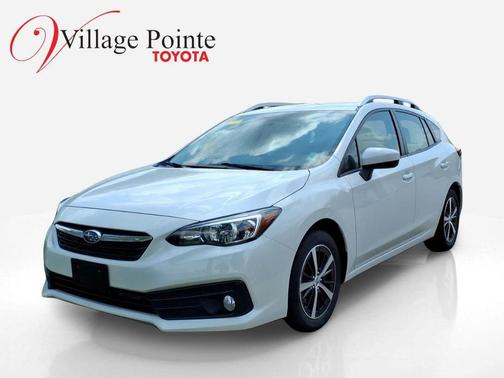 Crystal White Pearl 2023 Subaru Impreza Premium