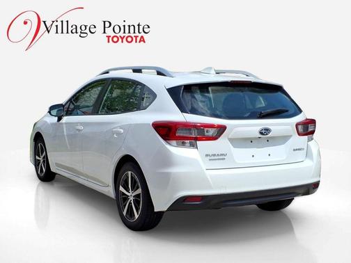 Crystal White Pearl 2023 Subaru Impreza Premium