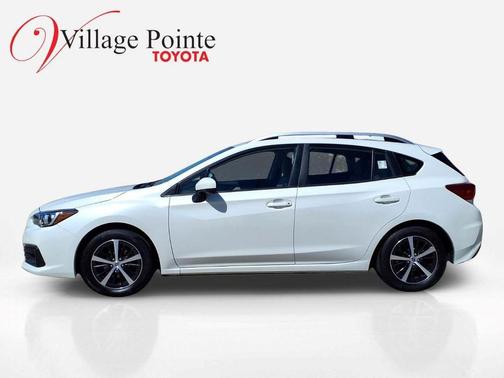 Crystal White Pearl 2023 Subaru Impreza Premium