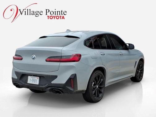 Brooklyn Grey Metallic 2022 BMW X4 M40i
