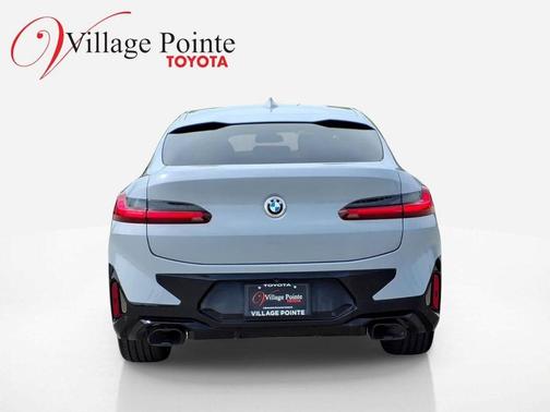 Brooklyn Grey Metallic 2022 BMW X4 M40i