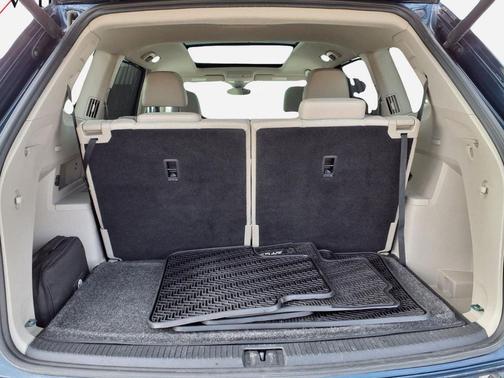 Tourmaline Blue Metallic 2022 Volkswagen Atlas 3.6L SEL Premium
