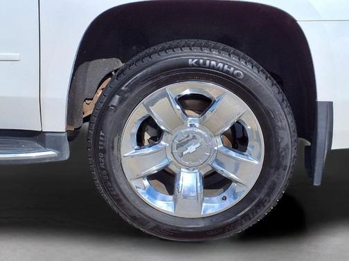 Summit White 2016 Chevrolet Suburban LTZ