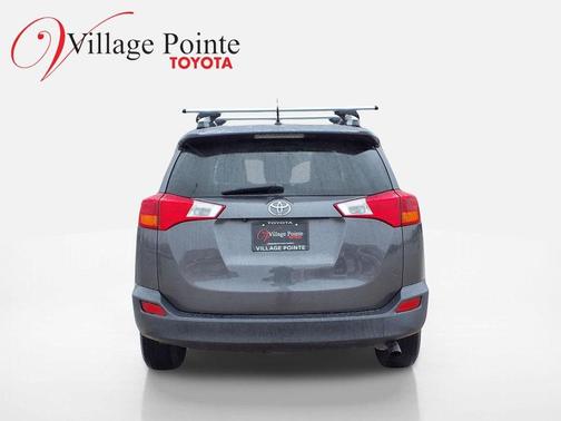Magnetic Gray Metallic 2015 Toyota RAV4 LE