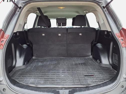 Magnetic Gray Metallic 2015 Toyota RAV4 LE