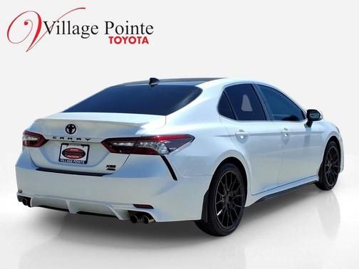 Wind Chill Pearl 2021 Toyota Camry XSE