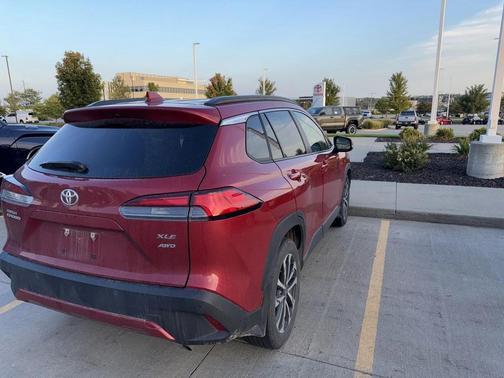 2022 Toyota Corolla Cross XLE
