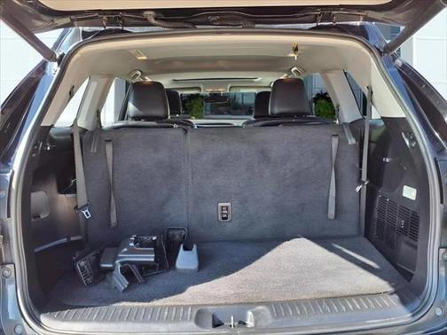 2017 Toyota Highlander SE