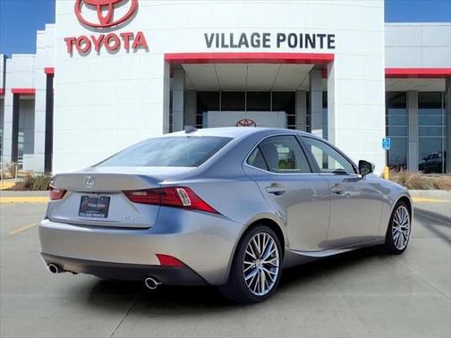2015 Lexus IS 250 Crafted Line