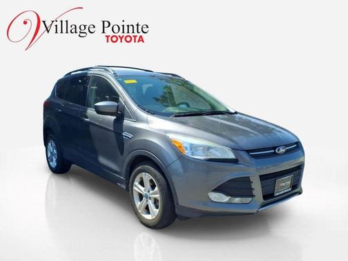 Sterling Gray Metallic 2014 Ford Escape SE