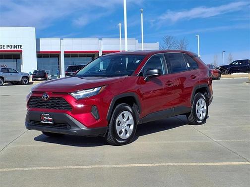 2024 Toyota RAV4 LE