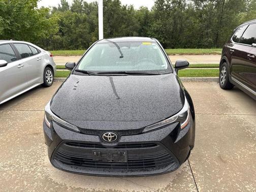 Midnight Black Metallic 2024 Toyota Corolla LE