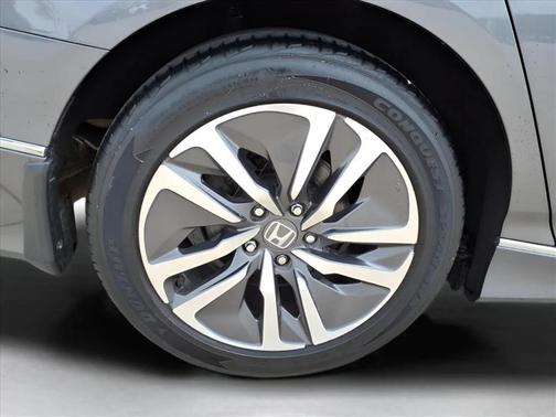 2019 Honda Accord Hybrid Touring