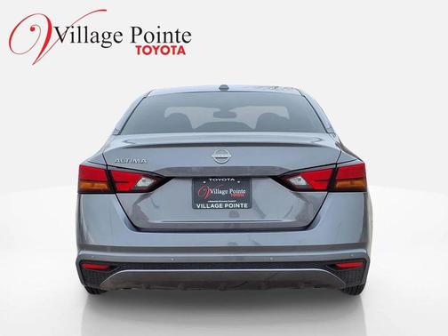 2025 Nissan Altima S FWD