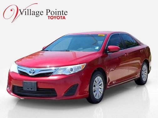 Barcelona Red Metallic 2013 Toyota Camry LE