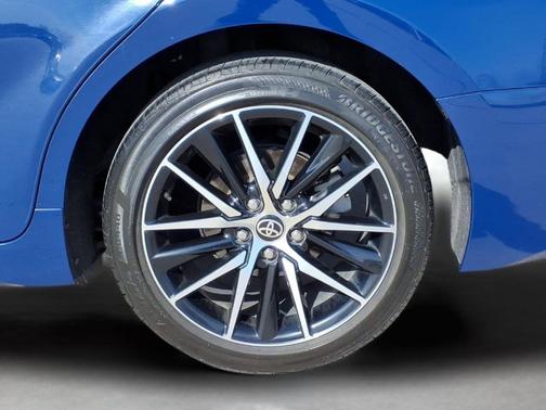 Reservoir Blue 2023 Toyota Camry SE