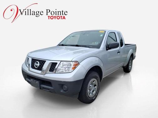 Brilliant Silver 2017 Nissan Frontier S