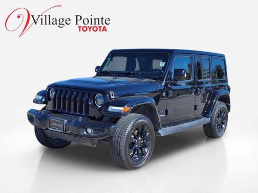 Black Clearcoat 2023 Jeep Wrangler 4-Door High Altitude 4x4
