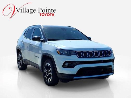 Bright White Clearcoat 2023 Jeep Compass Limited