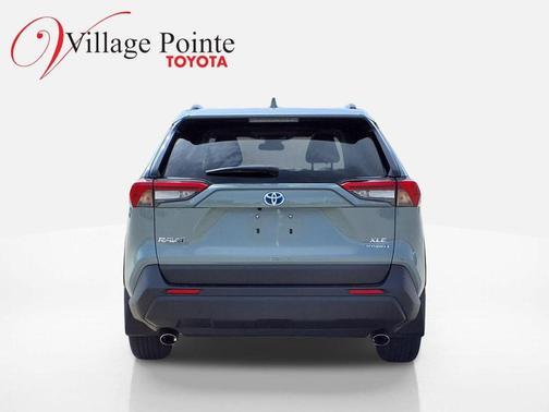 2022 Toyota RAV4 Hybrid XLE Premium