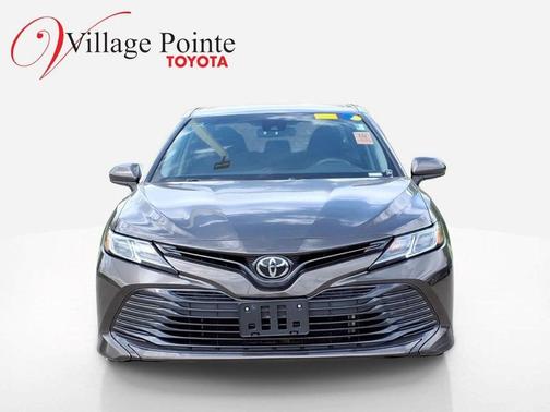 Stone 2018 Toyota Camry LE
