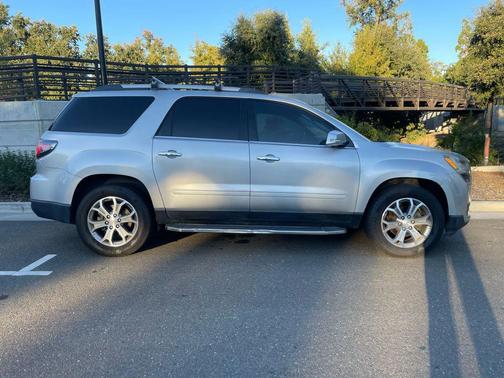 2014 GMC Acadia SLT-1
