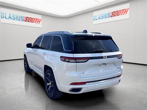 2023 Jeep Grand Cherokee 4xe Summit Reserve