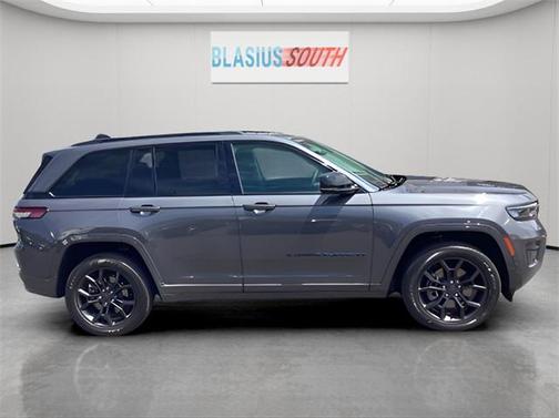 2023 Jeep Grand Cherokee 4xe 30th Anniversary