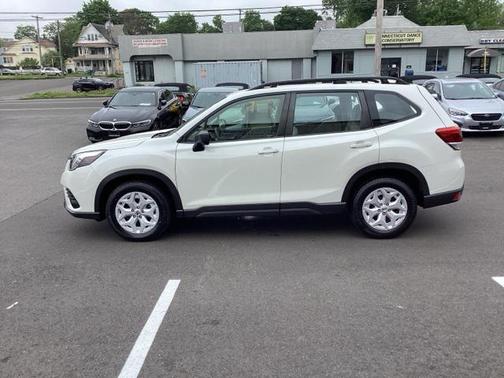 2022 Subaru Forester Base