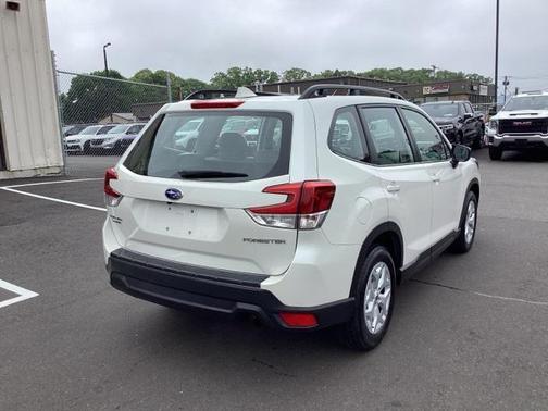 2022 Subaru Forester Base