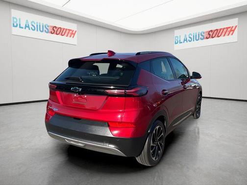 2022 Chevrolet Bolt EUV FWD Premier