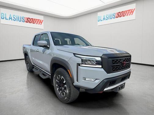 Boulder Gray Pearl 2023 Nissan Frontier PRO-4X