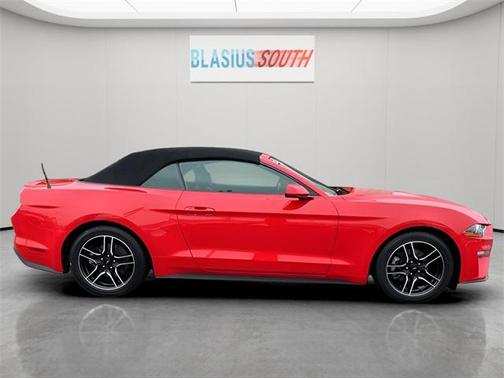 2022 Ford Mustang EcoBoost Premium