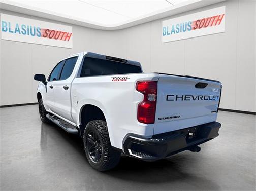 2023 Chevrolet Silverado 1500 Custom Trail Boss