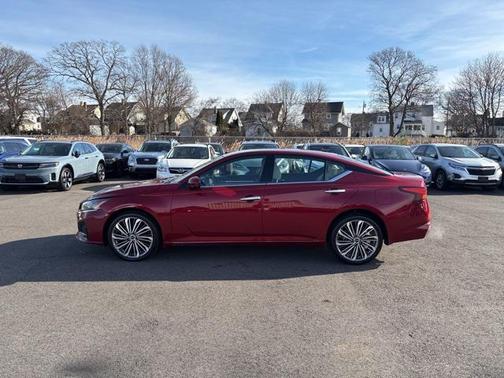 2023 Nissan Altima 2.5 SL