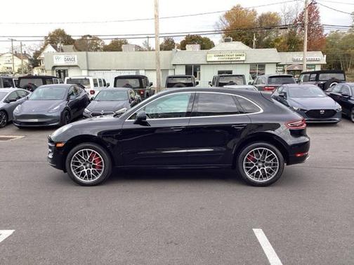 2016 Porsche Macan Turbo