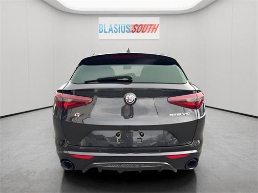 2022 Alfa Romeo Stelvio Ti