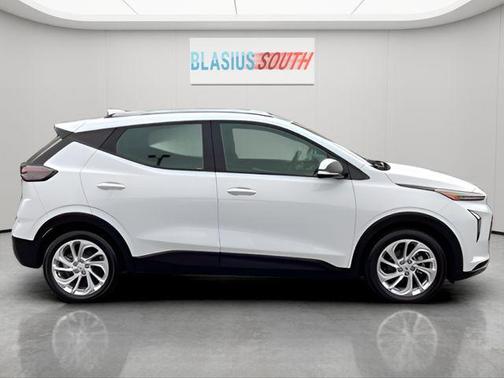 2022 Chevrolet Bolt EUV FWD LT